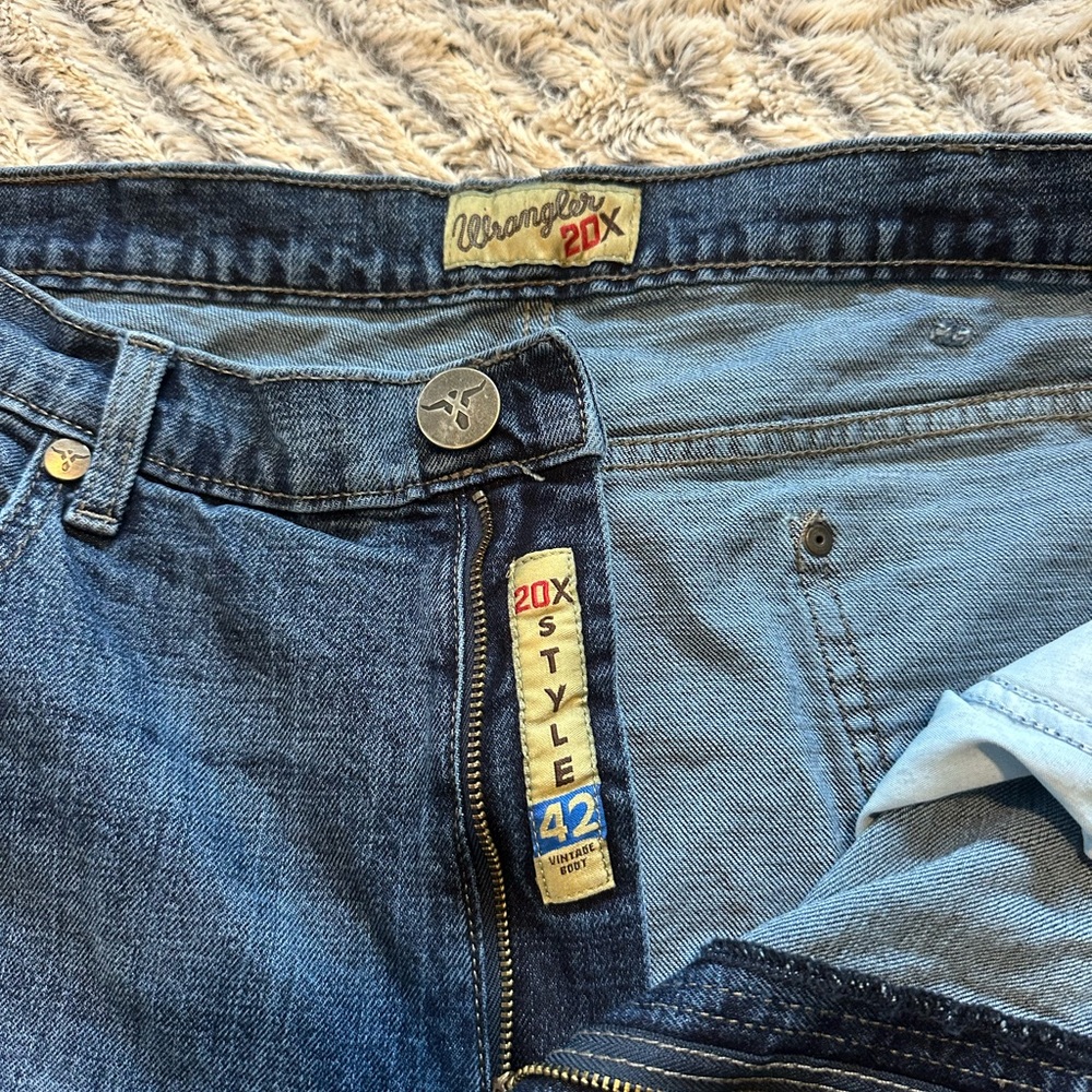 Wrangler 20X Men's Dark Blue Relaxed Jeans